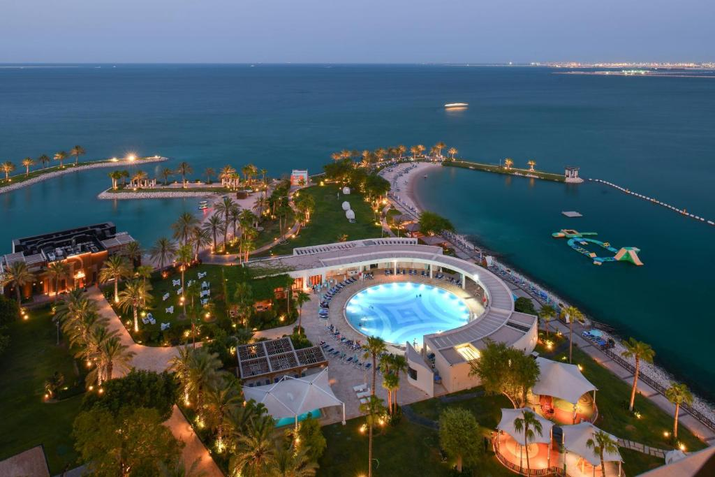 Отель недели в Катаре - Sheraton Grand Doha Resort 5*